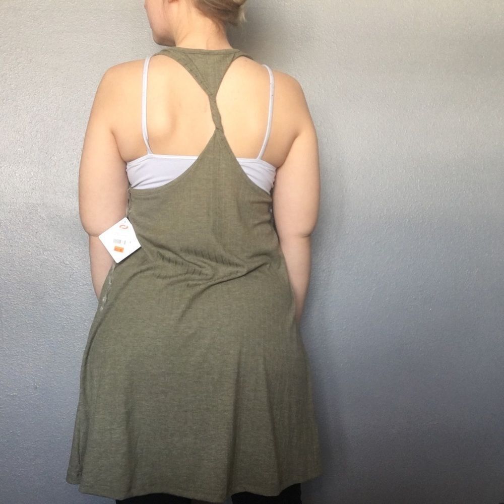 O’Neill • Green MIDI Racerback Dress Size Small - Picture 2 of 5